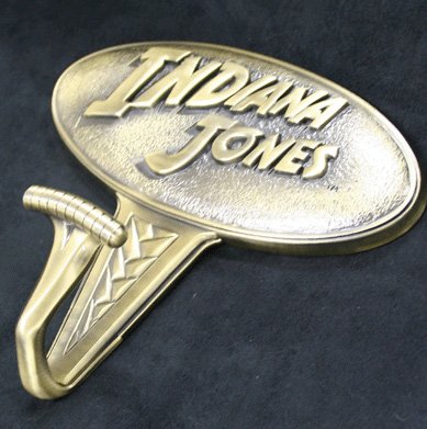 インディ・ジョーンズ メタル製ロゴ入り壁掛けフック 