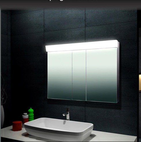 Spiegelschrank Aluminium Korpus mit Beleuchtung 100x70cm