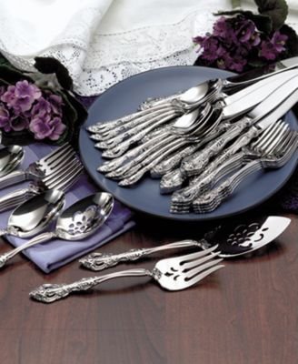 Oneida Michelangelo 44 Piece Flatware Set