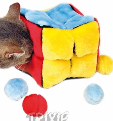 Trixie 4104 Plüschwürfel mit 4 Catnip-Bällen, 14 cm