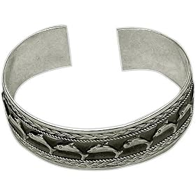 Fashions for Spring - Bracelet for Women in Silver in Adjustible (brclt152)