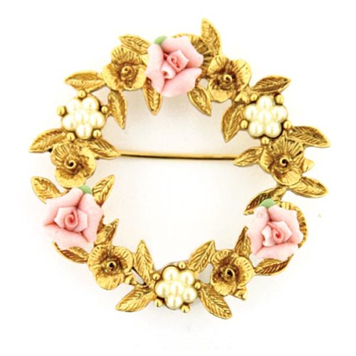 Childrens Toyshop  Jewelry : Vintage Collection Floral Wreath Brooch