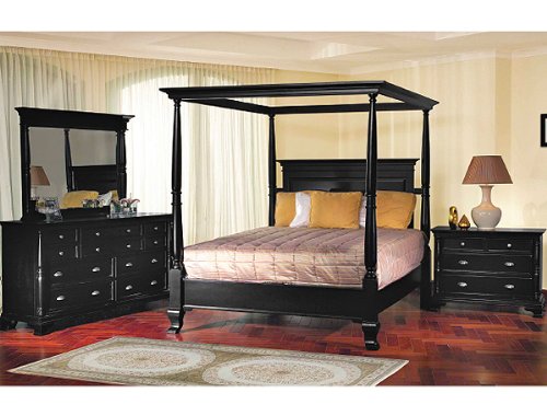 canopy bed
