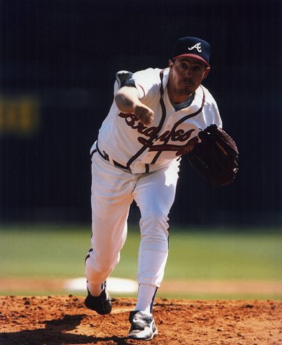 GREG MADDUX ATLANTA BRAVES 8X10 SPORTS ACTION PHOTO (H)