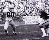 STEVE LARGENT SEATTLE SEAHAWKS & LESTER HAYES OAKLAND RAIDERS 8X10 SPORTS ACTION PHOTO (A)