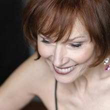 Karen Akers