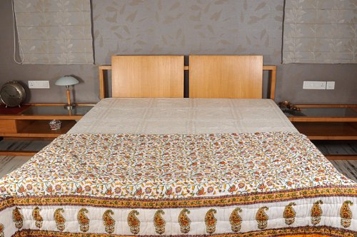 Imagen principal de Étnico a mano individual Tamaño Bed Jaipuri Reversible indio Boho algodón acolchado tamaño de 90 x 60 pulgadas