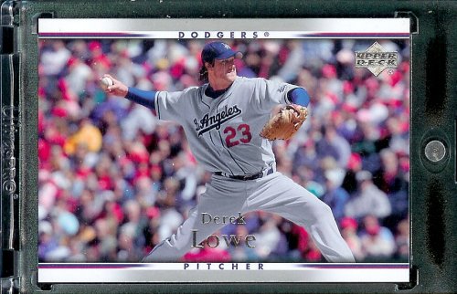 2007 Upper Deck Baseball Card #354 Derek Lowe Dodgers - Mint Condition - Shipped in Protective Display Case !