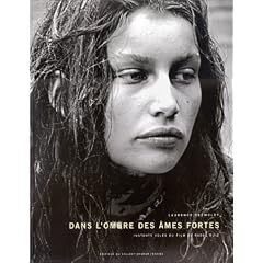 Dans l'ombre des �mes fortes