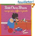 Petit Ours Brun range son coffre � jouets