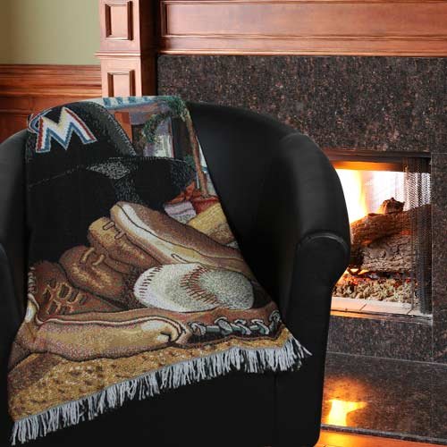 Miami Marlins 48'' x 60'' Woven Tapestry Throw