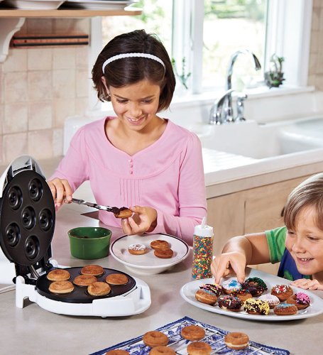 Mini Cupcake and Donut Maker product image