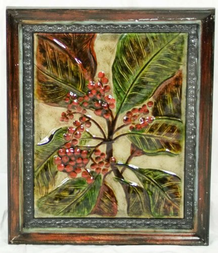 Pinnacle Strategies H80185/2 Leaf and Red Berries Metal Wall Plaque