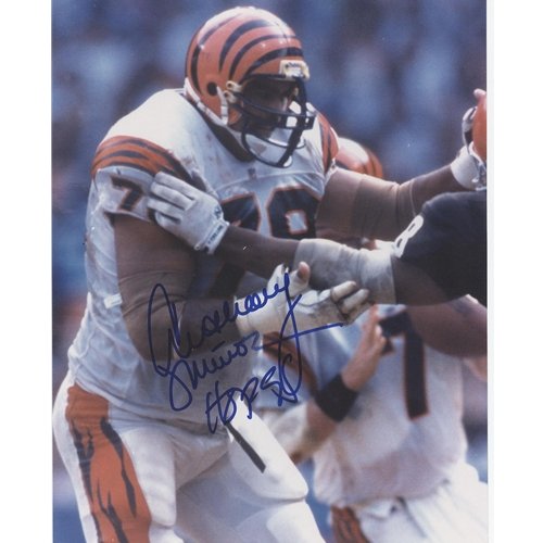 Anthony Munoz Autographed Cincinnati Bengals (White Jersey) 8x10 Photo w/ 