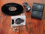 Vivitar Mini Digital Camera with Micro Light Keychain Set