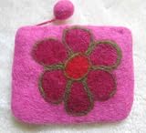 Pink Felted Wool Change Purse with Daisy & Pompom