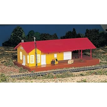 Bachmann Trains Lighted Freight Station