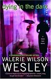 Dying in the Dark: A Tamara Hayle Mystery (Tamara Hayle Mysteries)