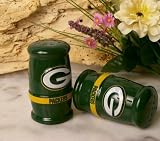 Best Quality- NFL Salt & Pepper Shakers - Green Bay Packers