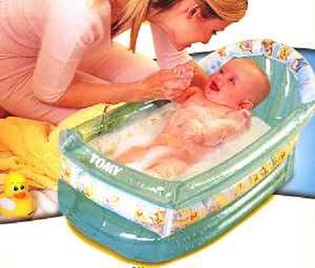 Childrens Toyshop  Toys : Tomy : Winnie the Pooh Baby-Soft Bath