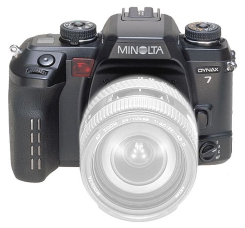 Minolta Dynax 7 Spiegelreflexkamera (nur Gehäuse) mit Datenrückwand Minolta Dynax 7 Spiegelreflexkamera (nur Gehäuse) mit Datenrückwand