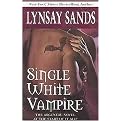 Single White Vampire (Argeneau) (Paperback)