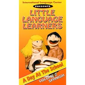 Little Language Learners Spanish - A Day at the School [VHS]