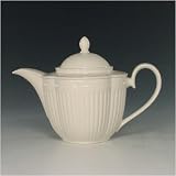 ITALIAN COUNTRYSIDE TEA POT