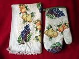 Review Country Kitchen Oven glove set / SINGLE OVEN GLOVE AND MATCING TEA TOWEL