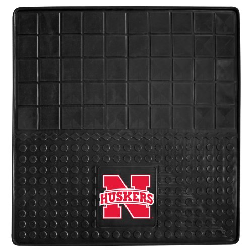 FANMATS NCAA University of Nebraska Cornhuskers Vinyl Cargo Mat