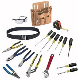 Klein 80118 18-Piece Journeyman Tool Set by Klein