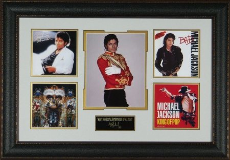 Michael Jackson - Engraved Signature Series Display