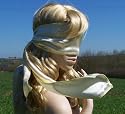 Bondage Satin-Augenschal in champagner