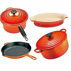 Le Creuset 4 Piece Set 26cm Cast Iron Round Grillit, 20cm Round Cast Iron Casserole, 18cm Cast Biron Saucepan, 28cm Oval Stoneware Dish in Volcanic