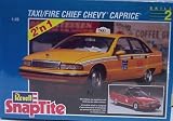 Revell 6294 Taxi/Fire Chief Chevy Caprice 2'n 1 - Snap Tite - Plastic Model Kit - 1:25 Scale - Skill Level 2