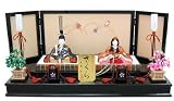 秀光オリジナル限定品 雛人形木目込親王平台飾りセット　大里彩作 女流作家大里彩の会心のお衣裳に、たおやかさを表現したお顔で揃えたコンパクト親王飾り