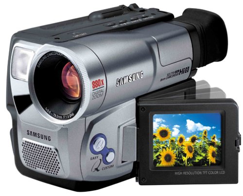 Samsung SCL700 Hi8 Camcorder with 2.5 LCD