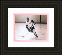 Detroit Red Wings Framed Gordie Howe Photo NHL Hockey