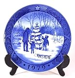 Royal Copenhagen - The Christmas Plate - 1979 - Choosing a Christmas Tree - By Kai Lange CP1218