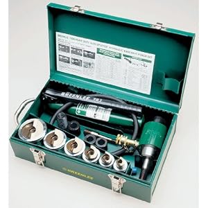 Greenlee 7506 Slug-Splitter Self Centering Knockout Punch Kit with Hydralic Ram and Pump