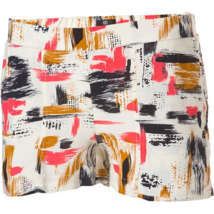 DC Veda Short - Women's Antique White, S