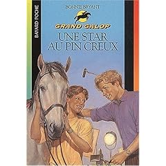 Une star au pin creux