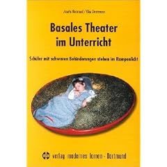 Basales Theater im Unterricht: Sch�ler mit schweren Behinderungen stehen im Rampenlicht