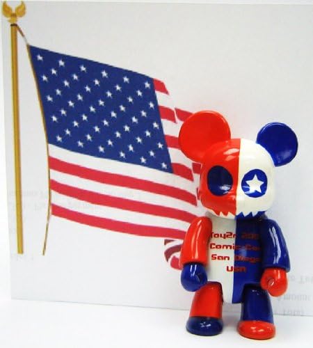 Qee Toy2R SDCC 2004 - Toy2R Exclusive Keychain