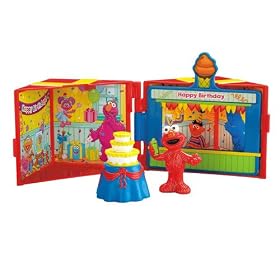 Sesame Street Elmo Birthday Play Set by 