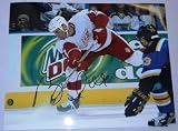 Brett Hull Autographed Detroit Red Wings 11x14 Photo W/PROOF, Picture Of Brett Signing For Us, St. Louis Blues, Dallas Stars, Calgary Flames, Hall Of Fame, Stanley Cup Champion