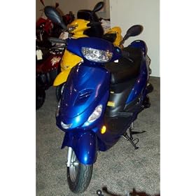 2009 Gas Powered 49cc Scooter (Blue)