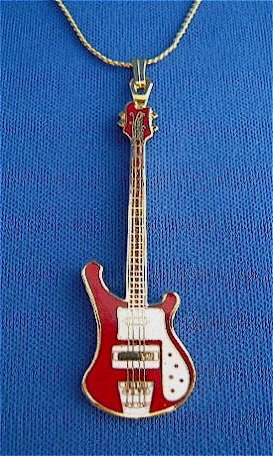 リッケンバッカーベース 赤 ネックレス Rickenbacker Bass Guitar Necklace