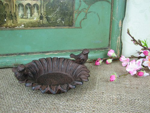 Shabby Cottage Chic Sunflower Feeder Garden