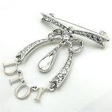 Christain Dior クリスチャンディオール リボン ロゴ ラインストーン シルバー ブローチPK D32869